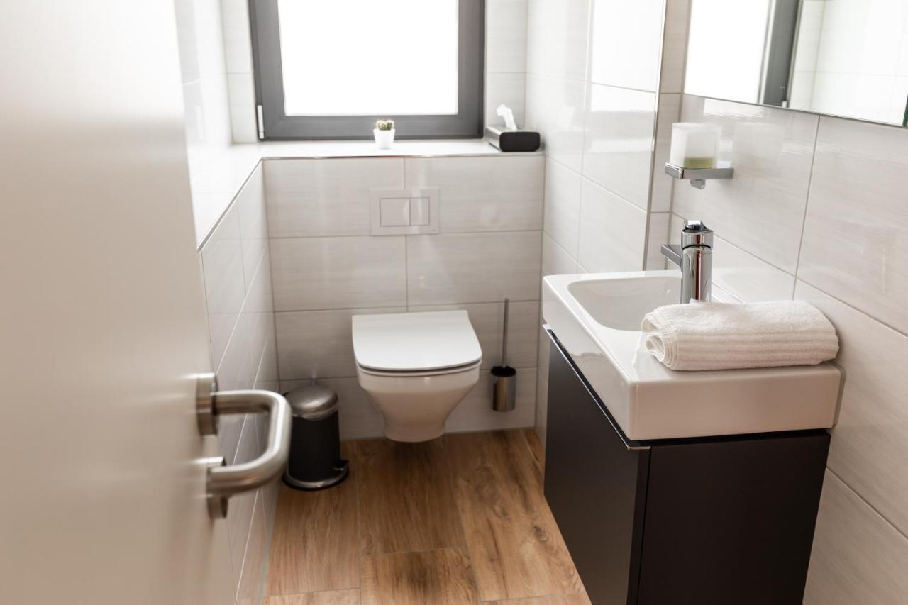 Neckarwestheimer Appartement Esterno foto